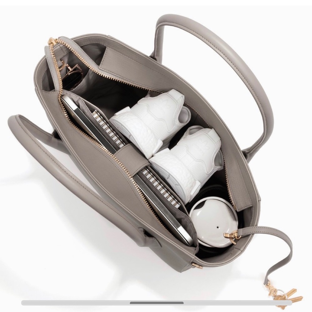 Signature Tote